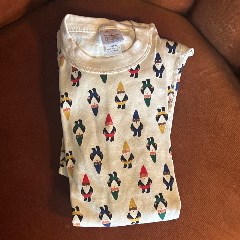 Hanna Andersson Organic Cotton Gnome Patterned Long Sleeve Pajamas Set